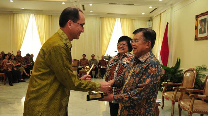 medco ep raih proper emas tujuh tahun berturut-turut