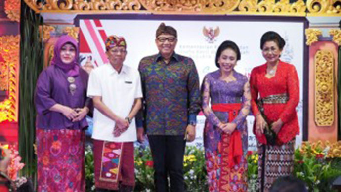 promosikan potensi ukm dan wisata bali pemerintah adakan bali smesco festival