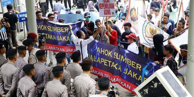 sejumlah elemen desak kpk lanjutkan proses hukum ahok