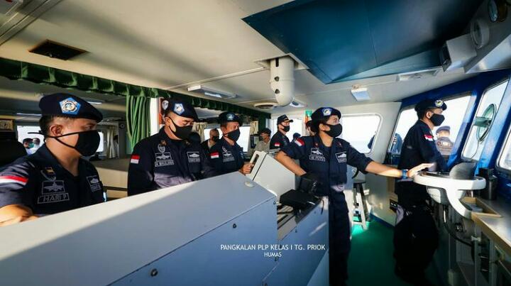 kplp setia dengan semboyan dharma jala praja tama