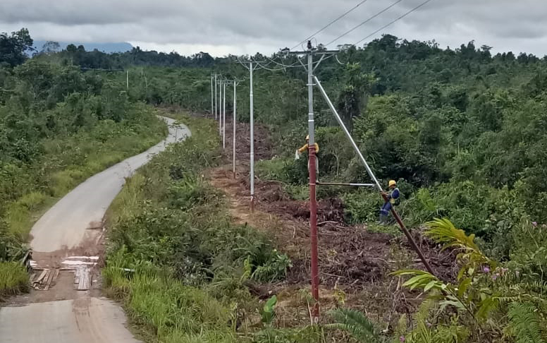 PLN Listriki 16 Ribu KK di Provinsi Kalbar