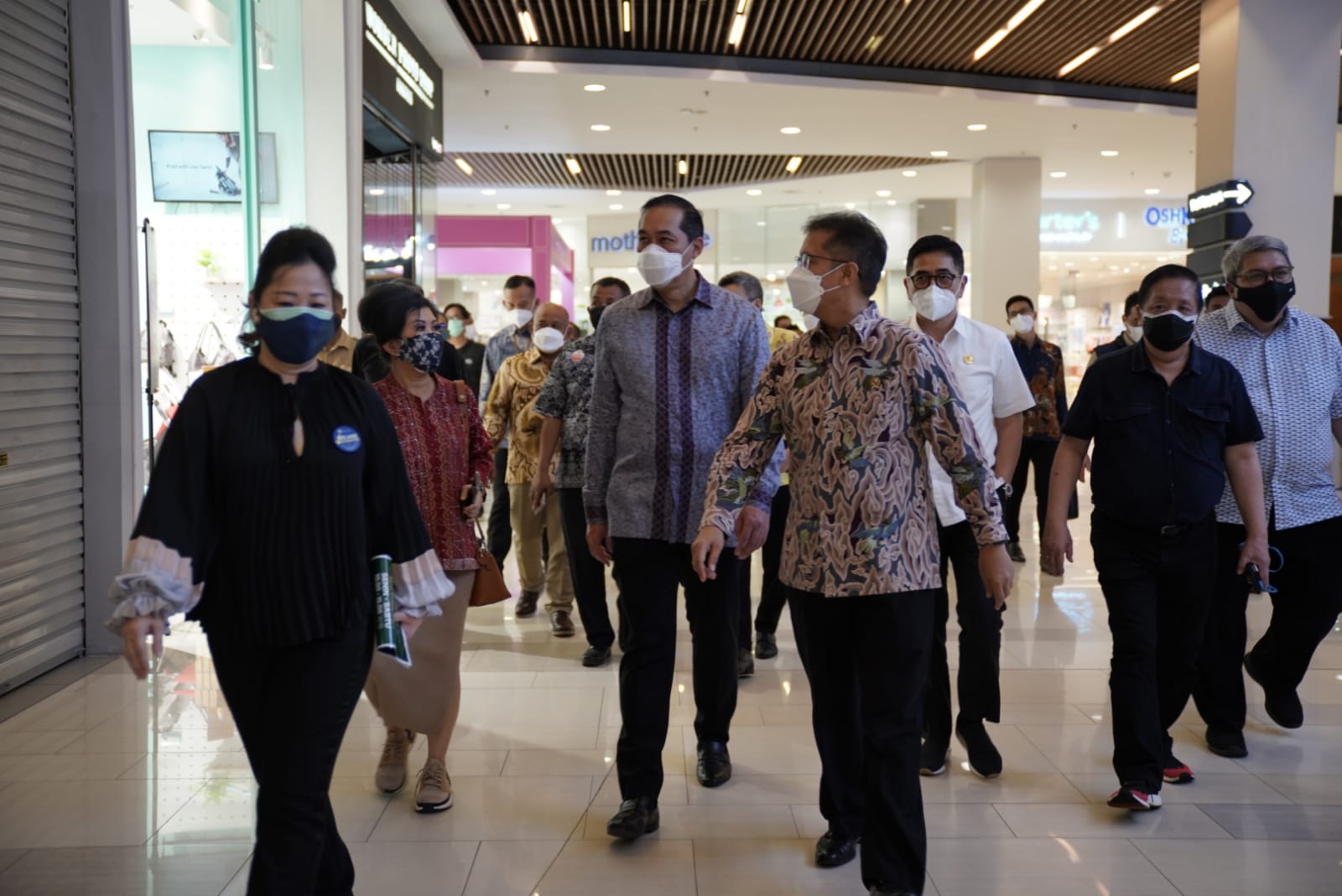 Pemerintah Mulai Uji Coba Pembukaan Mall