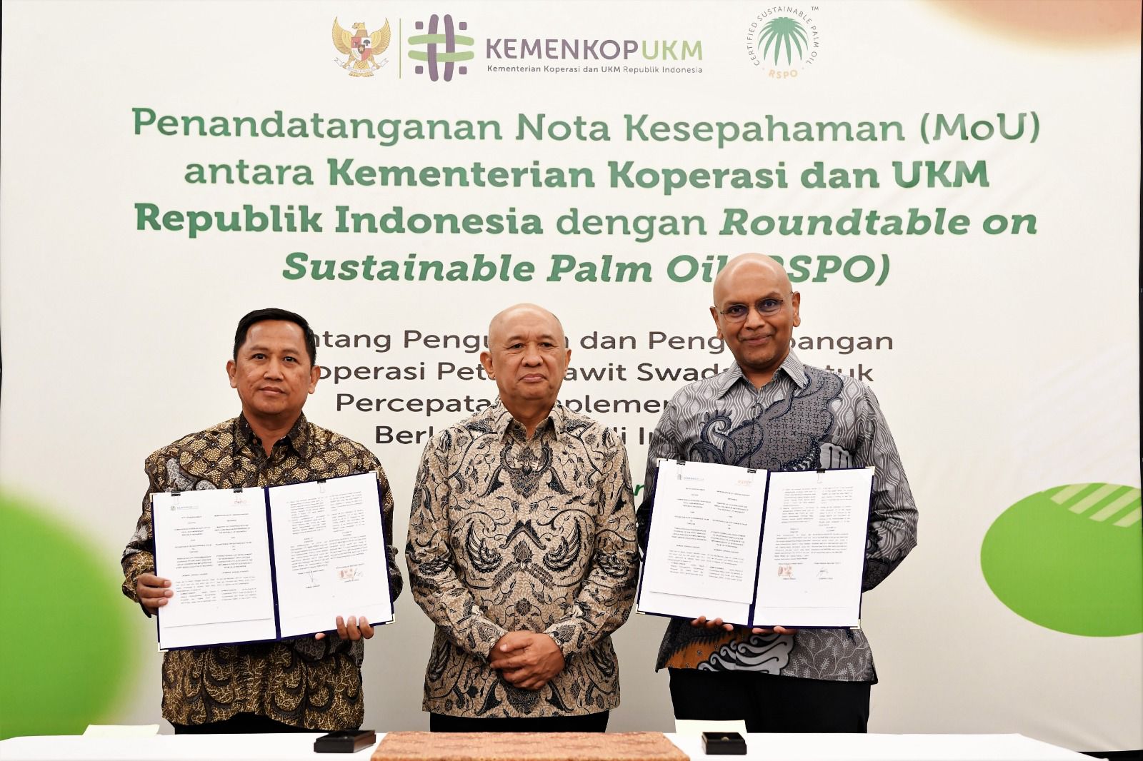 Sejahterakan Petani Sawit, KemenKopUKM Dan RSPO Jalin Kerjasama