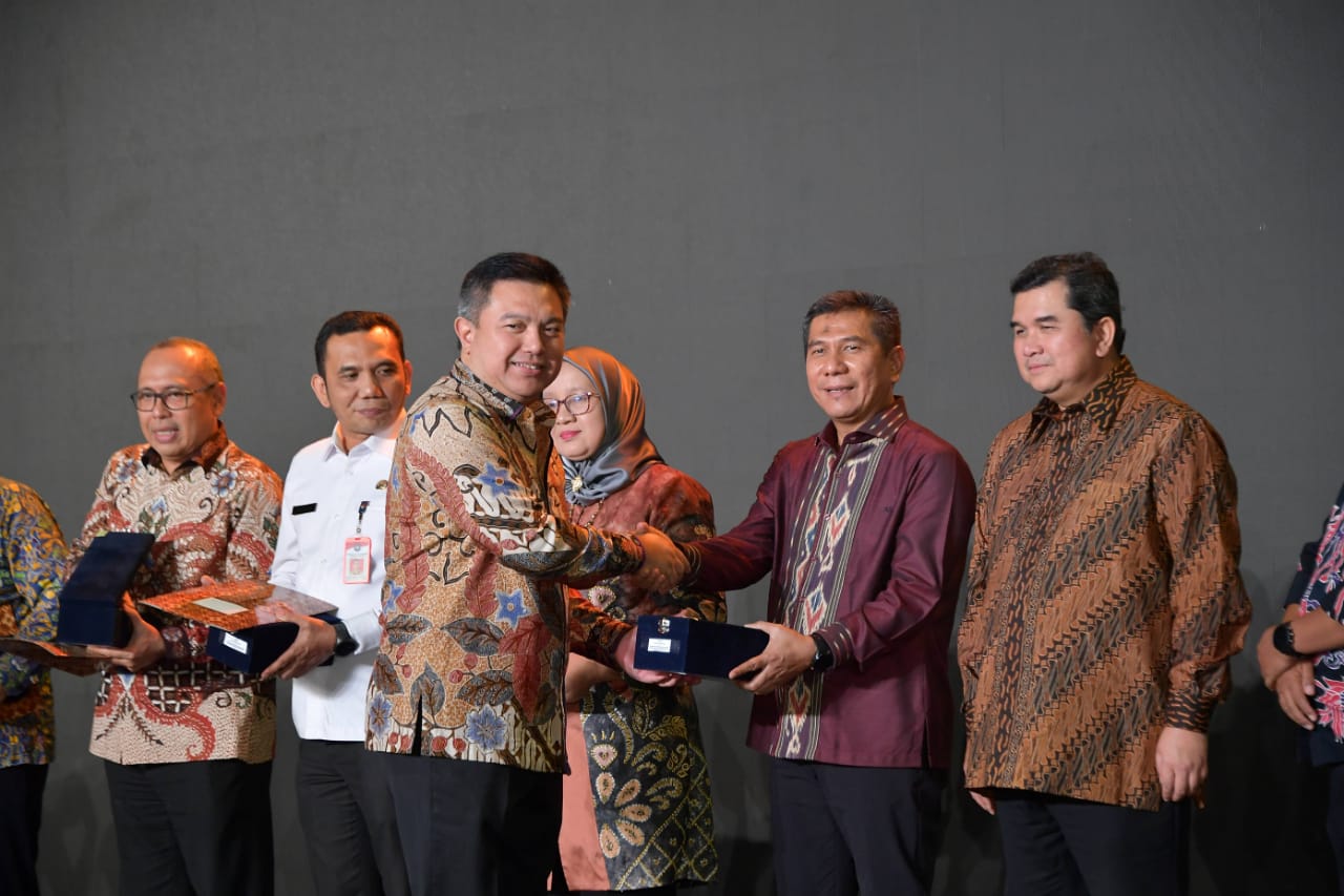 Lampaui Target, Pelindo Sukses Implementasikan Phinnisi di 34 Pelabuhan