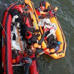 Bakamla & SAR Evakuasi Korban Tenggelam di Pelabuhan Muara Baru