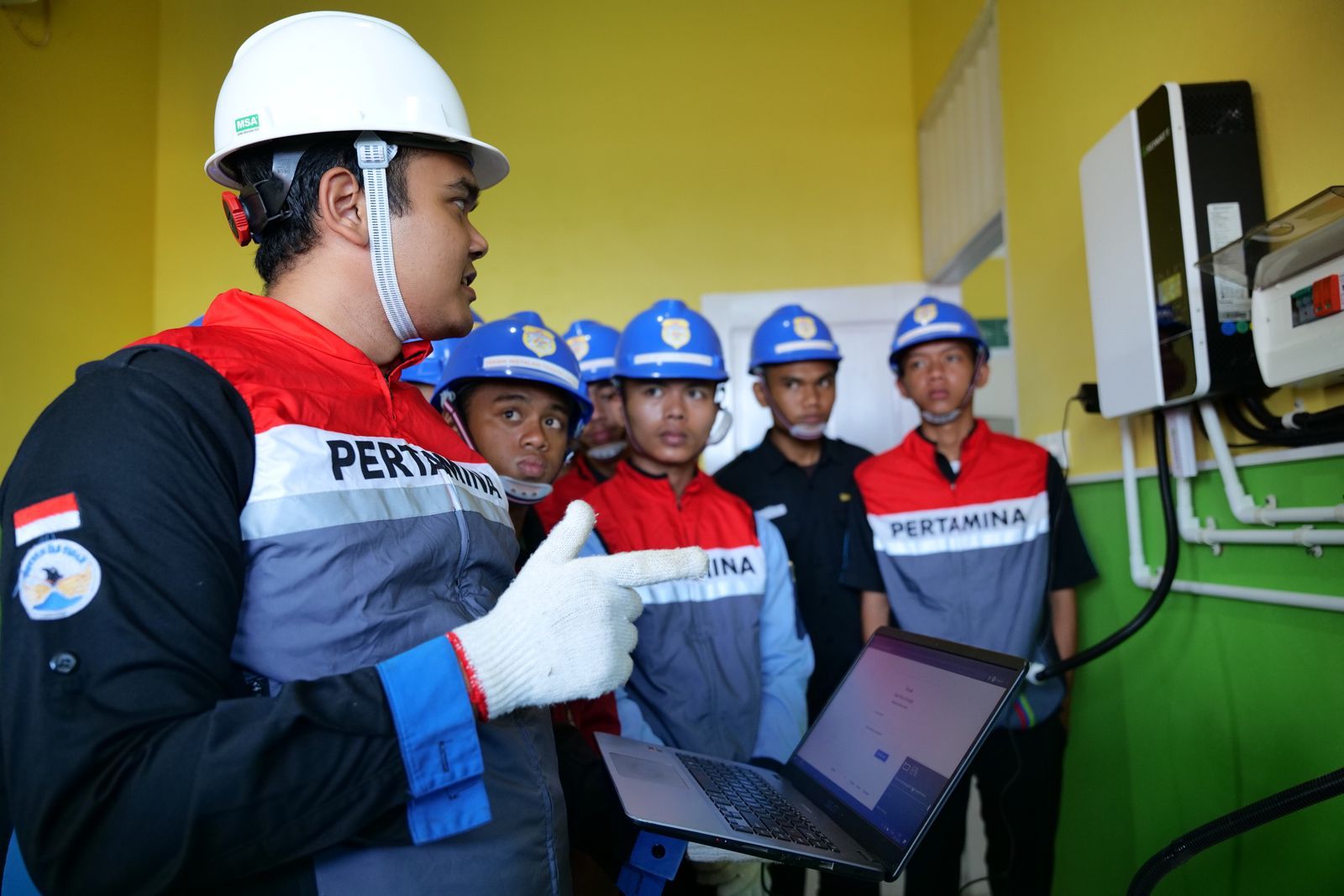 Sekolah Energi Berdikari Pertamina Edukasi 4.685 Siswa Kenali Energi Bersih