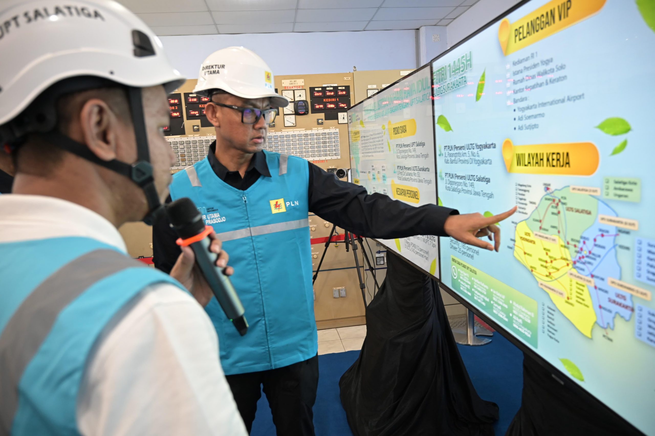 Kunjungi GITET 500 kV Pedan, Dirut PLN Pastikan Kesiapan Sistem Kelistrikan Jawa Madura Bali Untuk Layani Lebaran