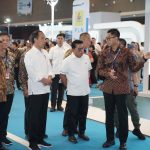 Dikunjungi Presiden Jokowi, Dirut PLN Paparkan Kesiapan Ekosistem Kendaraan Listrik di Booth PLN di PEVS 2024