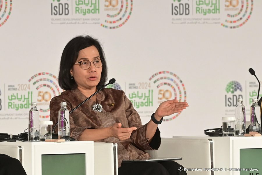 Menkeu Akui Berbagai Negara Hadapi Tantangan Transisi Energi