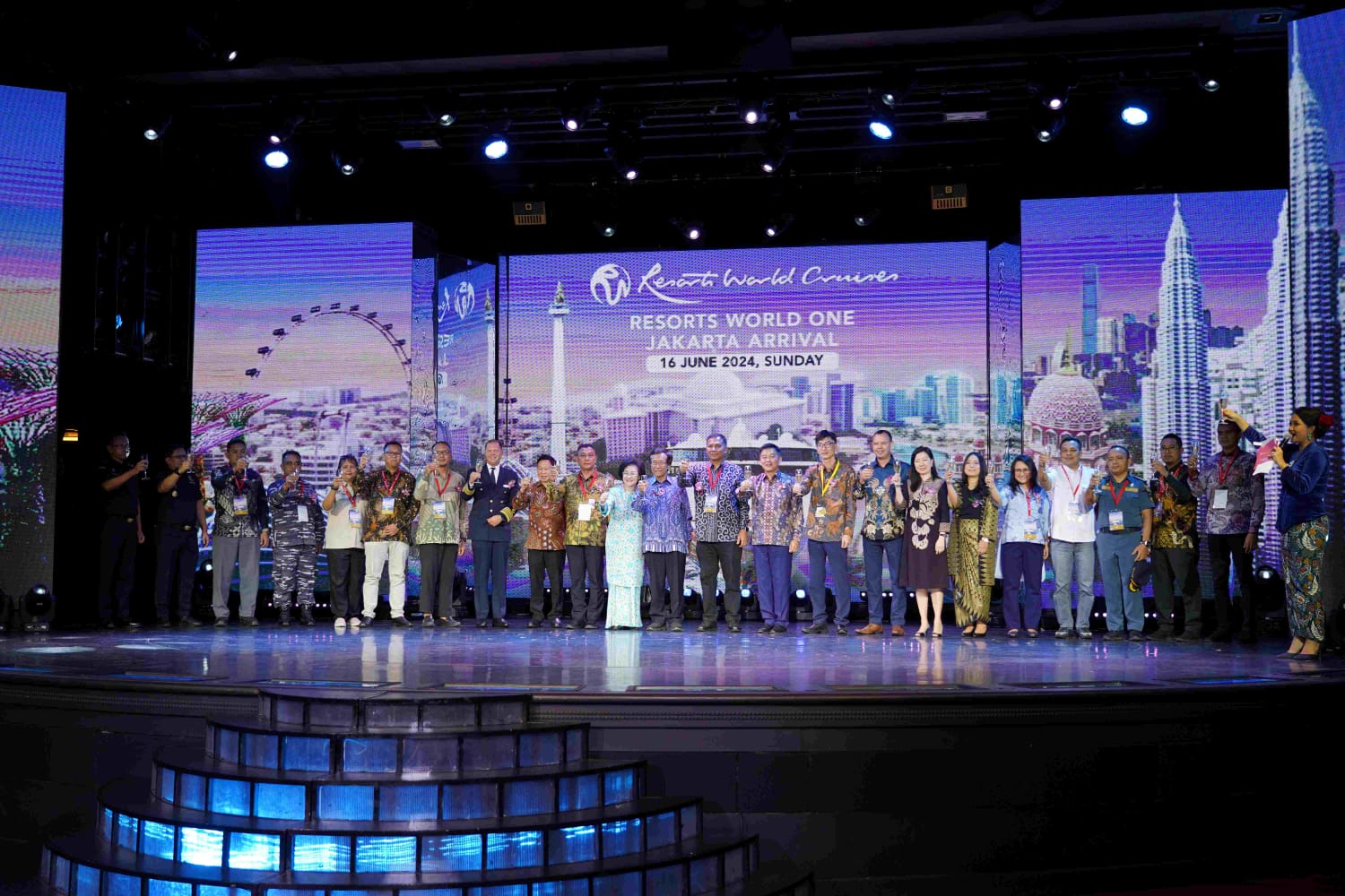 Layanan Perdana Resorts World Cruises Sukses, Jadikan Pelabuhan di Indonesia Sebagai Homeport Cruise