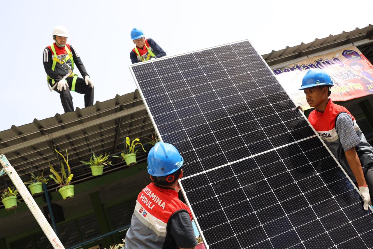 Dukung Swasembada Energi, Program DEB Pertamina Hasilkan 733.559 Watt peak per Tahun