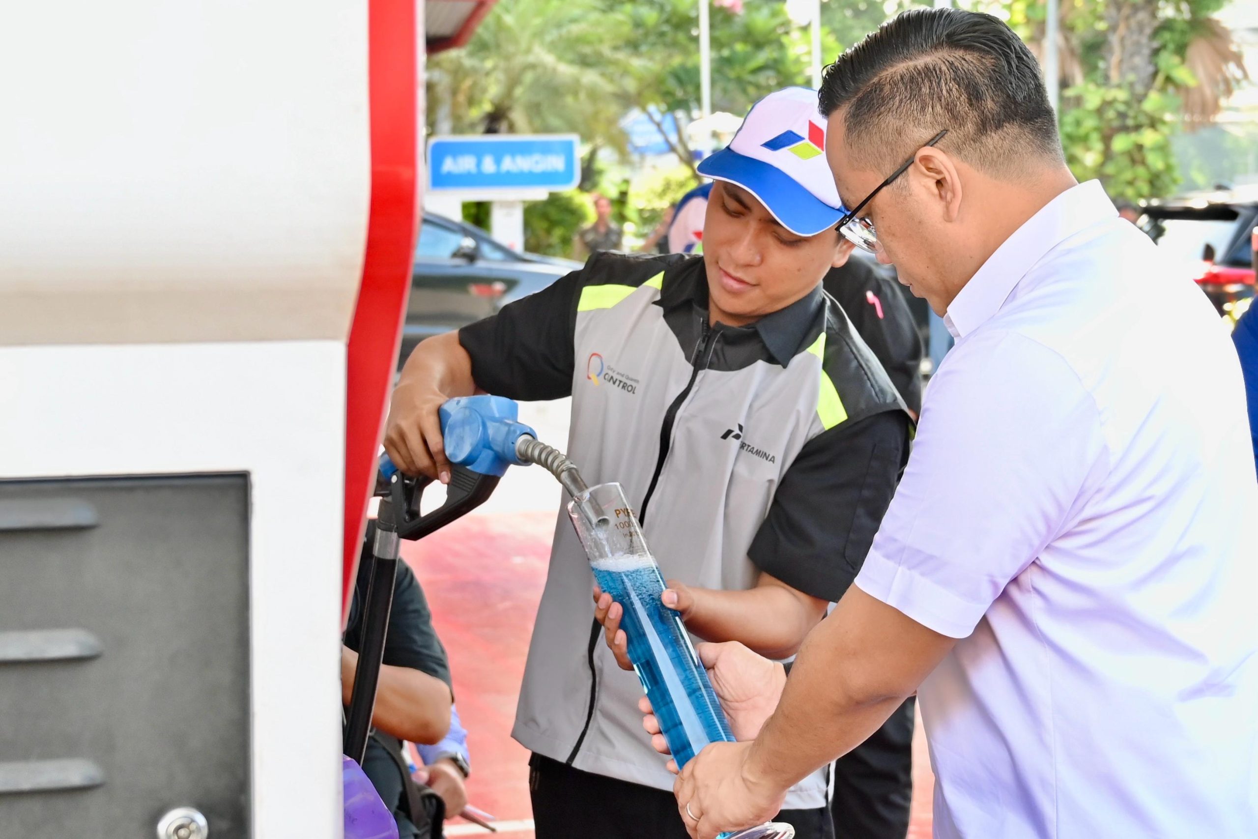 Dirut Pertamina: BBM di SPBU Sudah Sesuai Standar, Masyarakat Tak Perlu Khawatir