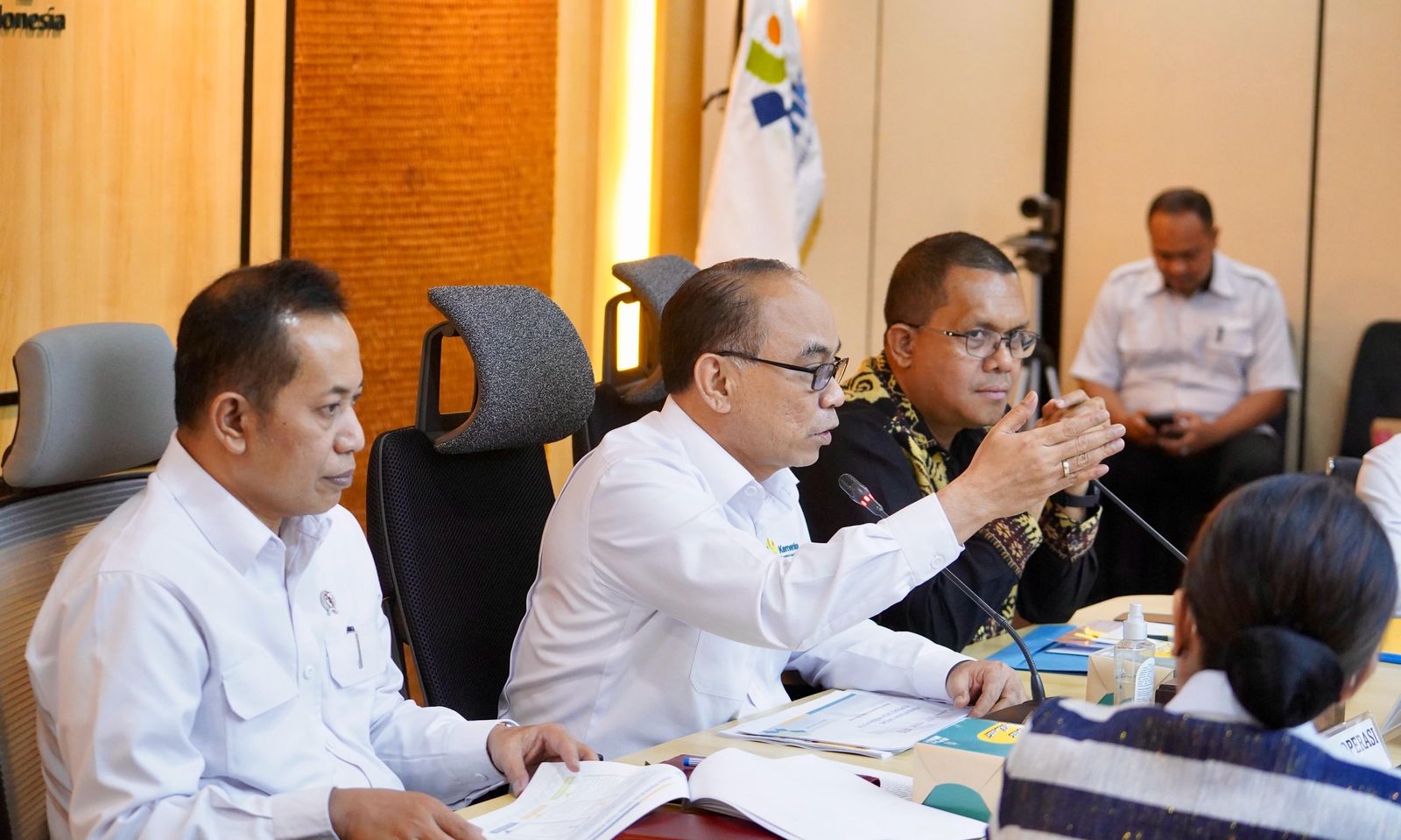 Kopdes Merah Putih Tak Geser BUMDes, Justru Perkuat Ekonomi Desa