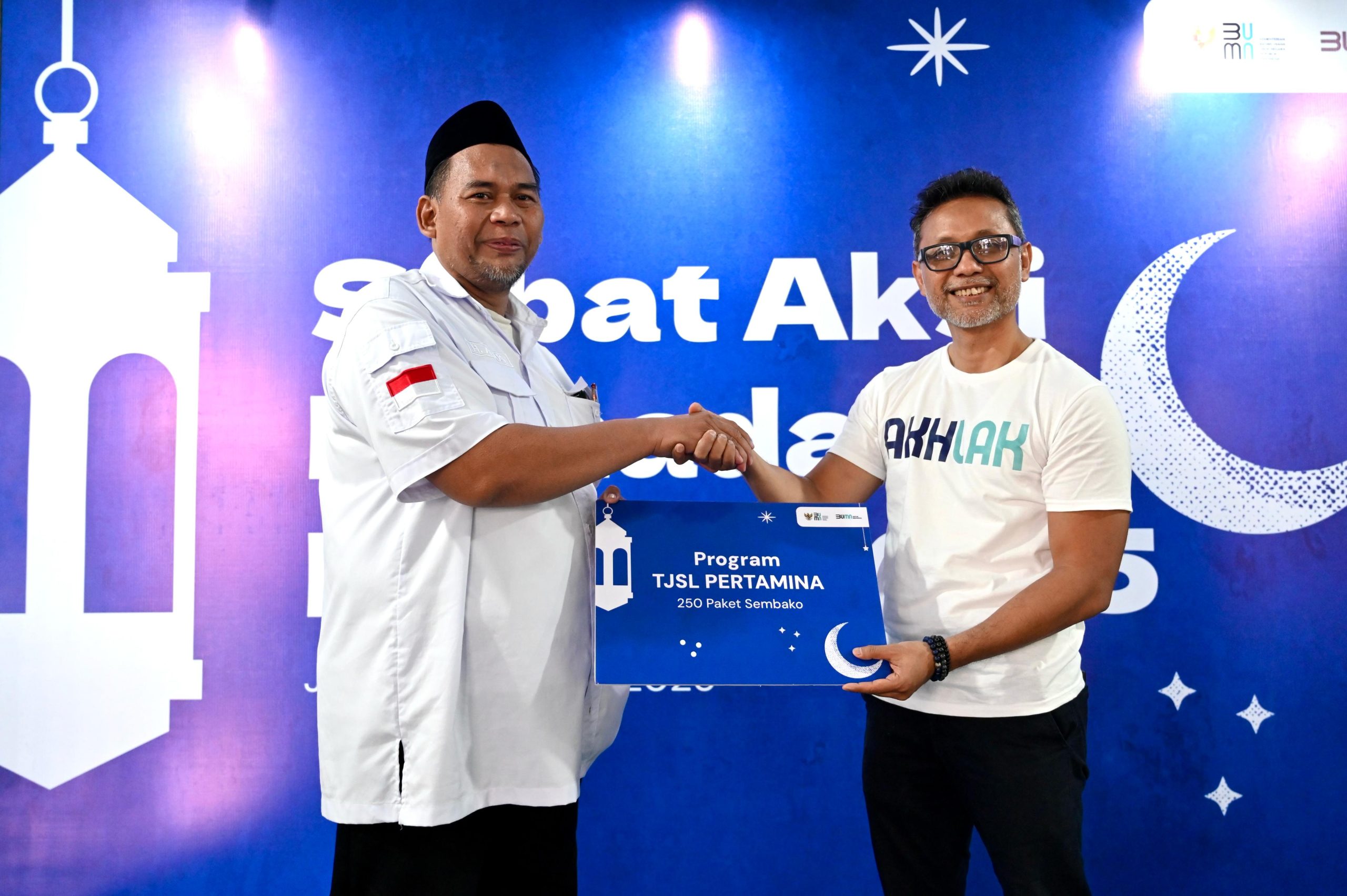 Sobat Aksi Ramadan: 40 Relawan Pertamina Gotong Royong Bersihkan Masjid