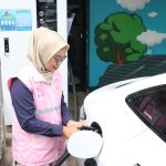 Srikandi PLN Estu, Sosok di Balik Lancarnya SPKLU Saat Arus Mudik dan Balik