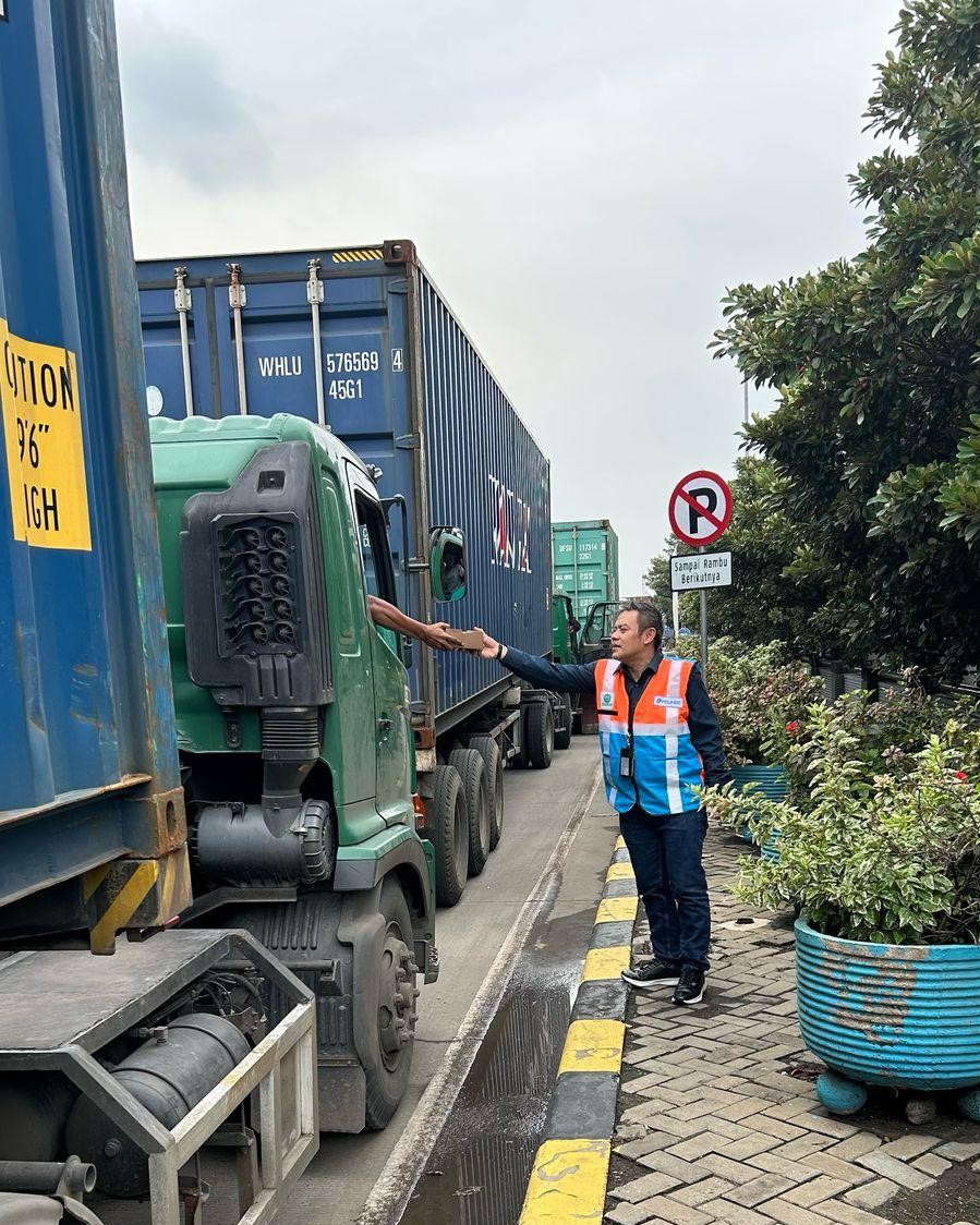 Pelindo Jelaskan Soal Kemacetan Panjang di Tanjung Priok