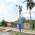 PLN Sukses Nyalakan Listrik 24 Jam di Pulau Terpencil Karimun, Warga Bahagia!