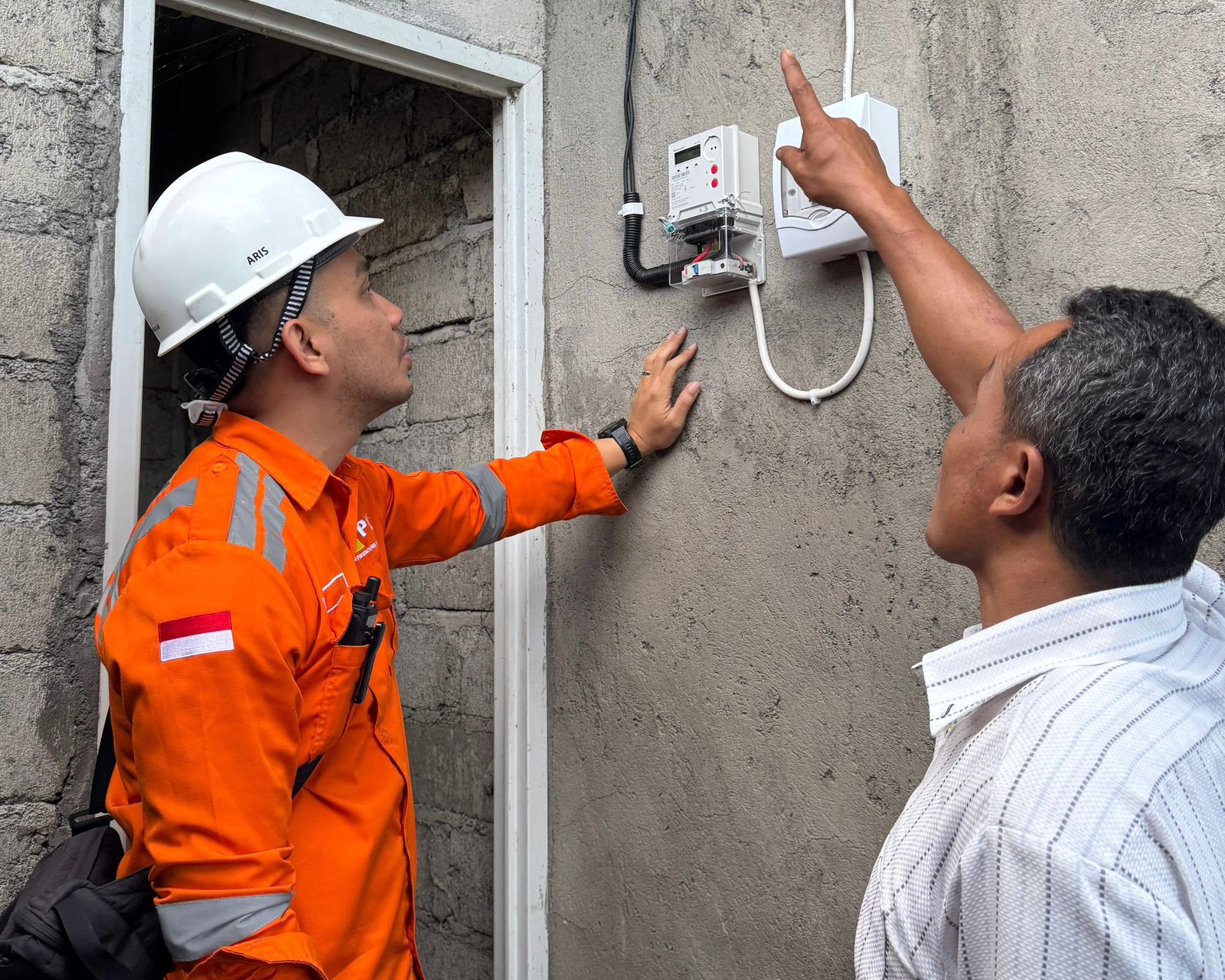 Light Up The Dream: PLN Nyalakan Harapan Warga Pra-Sejahtera hingga ke Maluku