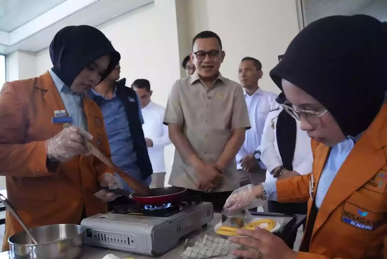 Literasi Minim, Masyarakat Ingin Kerja di Luar Negeri Terjebak Calo