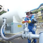 Kado Emas 80 Tahun RI: Pertamina Produksi Bahan Bakar Pesawat dari Minyak Jelantah!