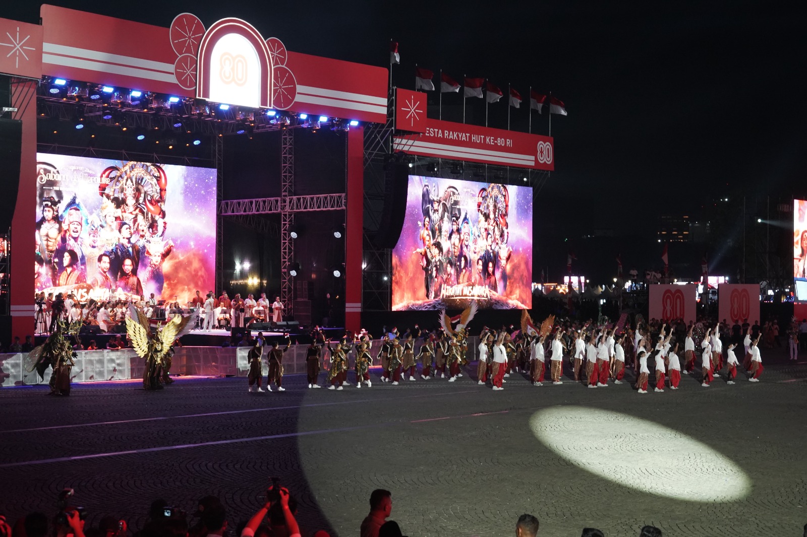 Tanpa Kedip! PLN Jaga Cahaya Karnaval Kemerdekaan RI ke-80 Tetap Menyala