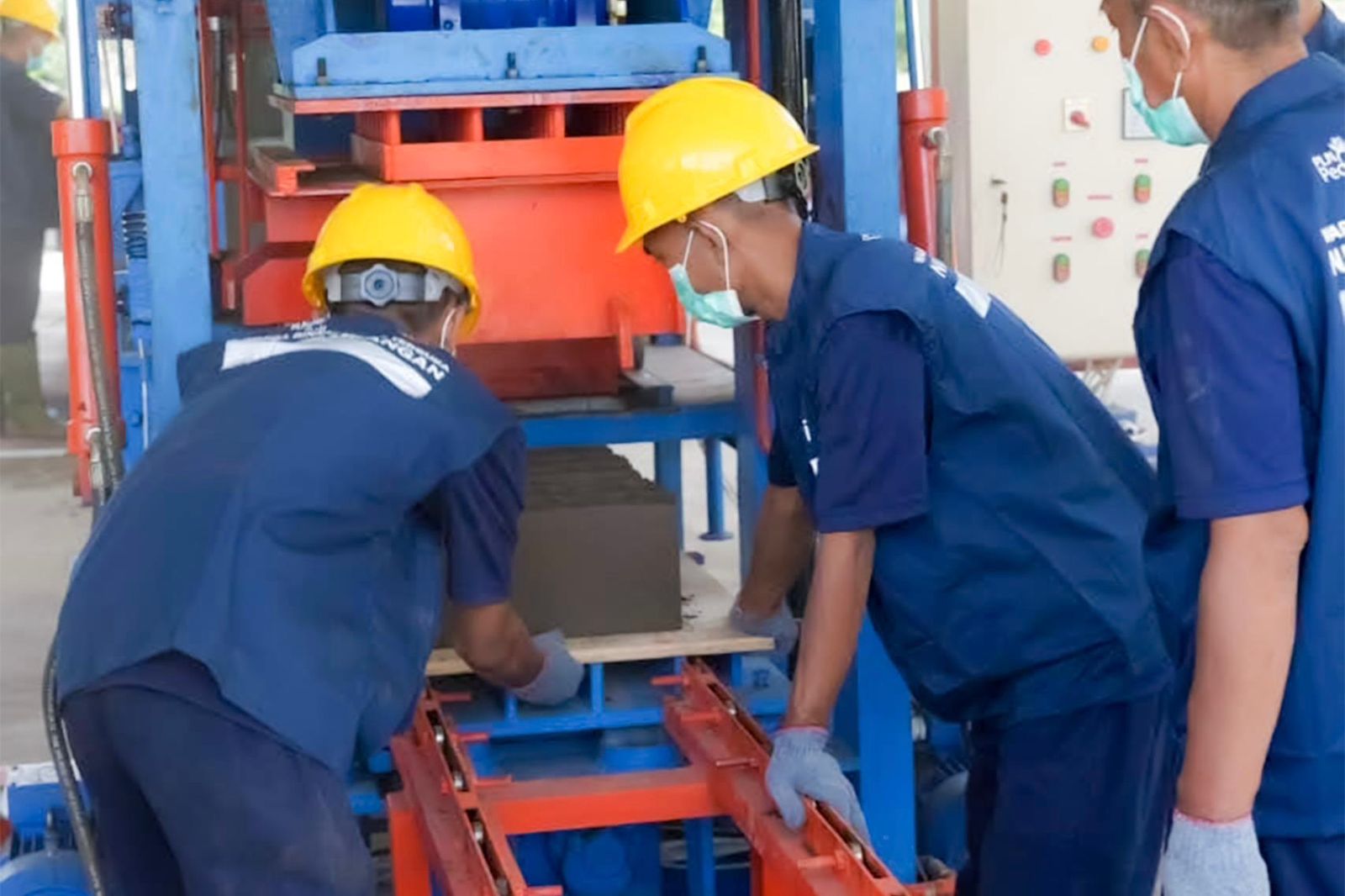 Nusakambangan Ubah Limbah FABA Jadi Sumber Ekonomi Baru bagi Warga Binaan