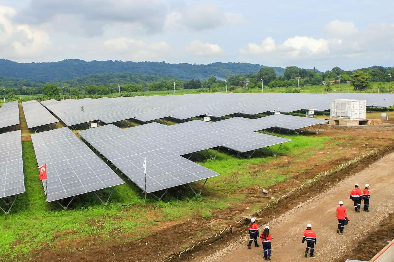 PLTS Baseload Pertama Hadir di Filipina, Pertamina NRE Catat Tonggak Baru Transisi Energi