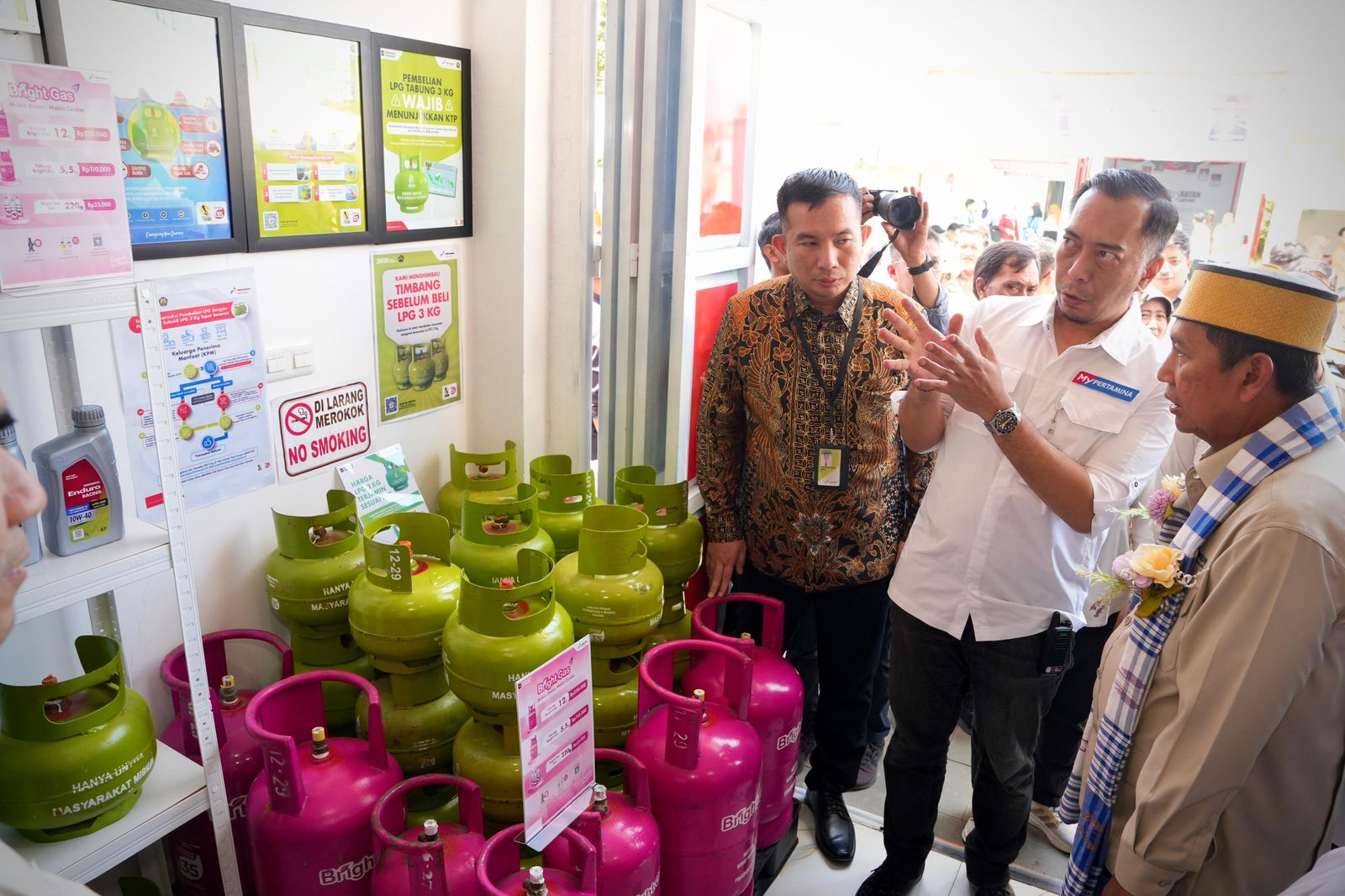 Kopdes Aeng Batu-Batu Jadi Percontohan Nasional dengan 10 Gerai Usaha