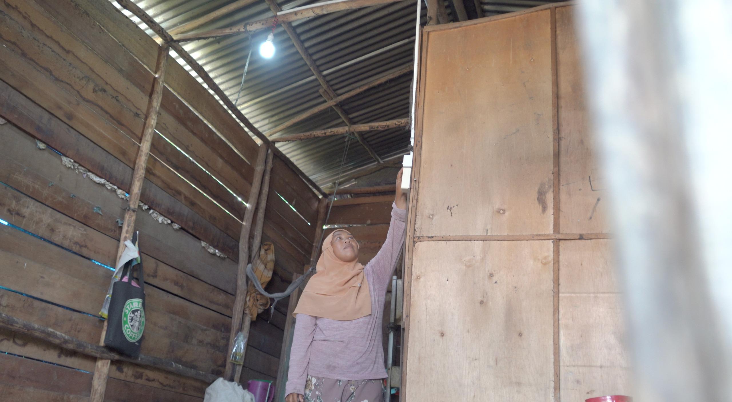 Cahaya Baru di Aek Horsik: PLN Hadirkan Listrik Gratis untuk 31 Keluarga di Hari Listrik Nasional ke-80