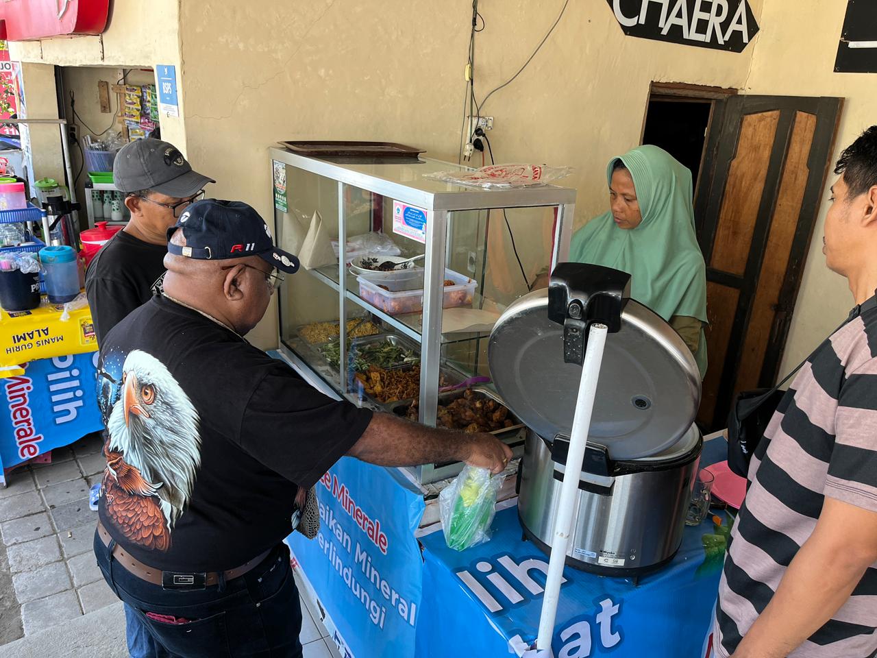 Pertamina Grand Prix of Indonesia 2025 Dongkrak Ekonomi Warga, Warung Lokal Kebanjiran Pembeli