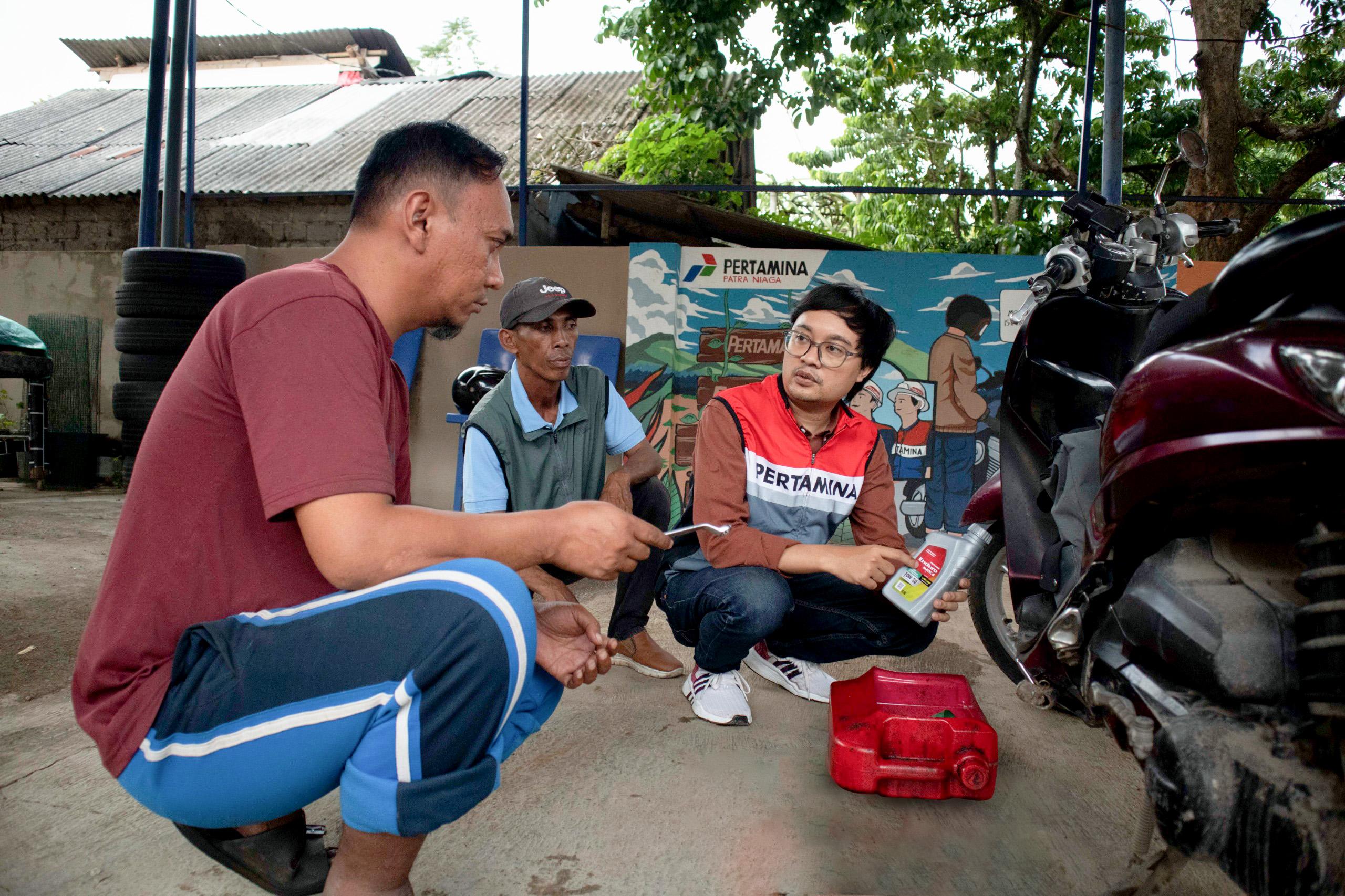 Energi Surya Pertamina Bikin Penyintas ODGJ di Bandung Barat Kembali Produktif