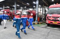 Pertamina Kebut Persiapan Nataru! Wadirut Turun Gunung Cek Stok BBM di Terminal Jakarta