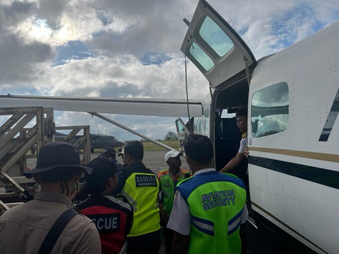 Melawan Isolasi Bencana, BBM Disuplai Pesawat Perintis ke Aceh Tengah dan Bener Meriah