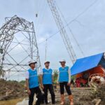PLN Gunakan Crane sebagai Tower Sementara, Aliran Listrik Aceh Mulai Pulih