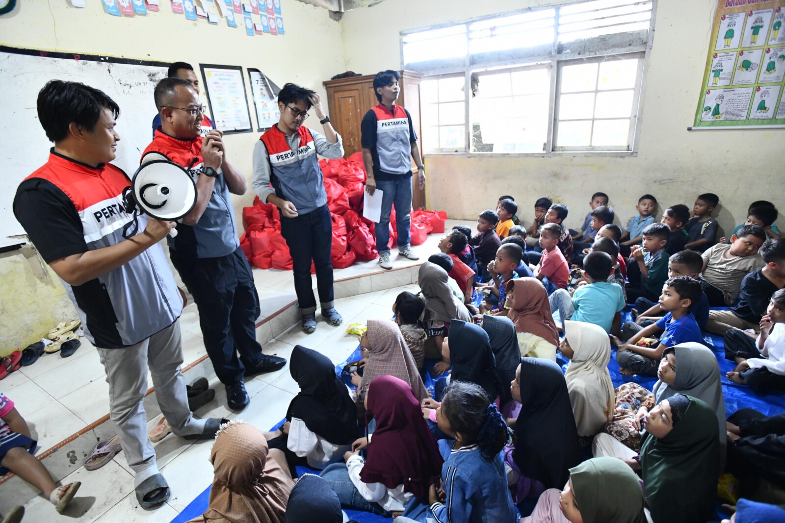 Pertamina Peduli Fokus Pulihkan Trauma Anak Terdampak Bencana di Sumatra Barat