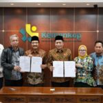 Kemenkop dan Kemensos bekerja sama memberdayakan KPM bansos melalui Kopdes Merah Putih agar penerima bantuan naik kelas sebagai anggota koperasi.