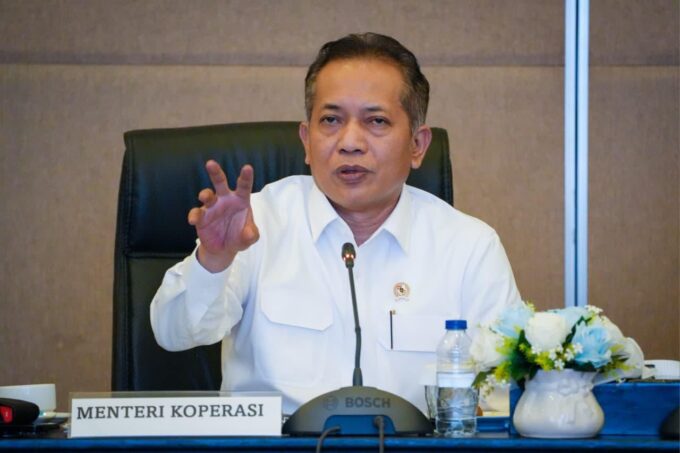 Dukungan Publik Menguat, Menkop Apresiasi Hasil Survei Kopdes Merah Putih
