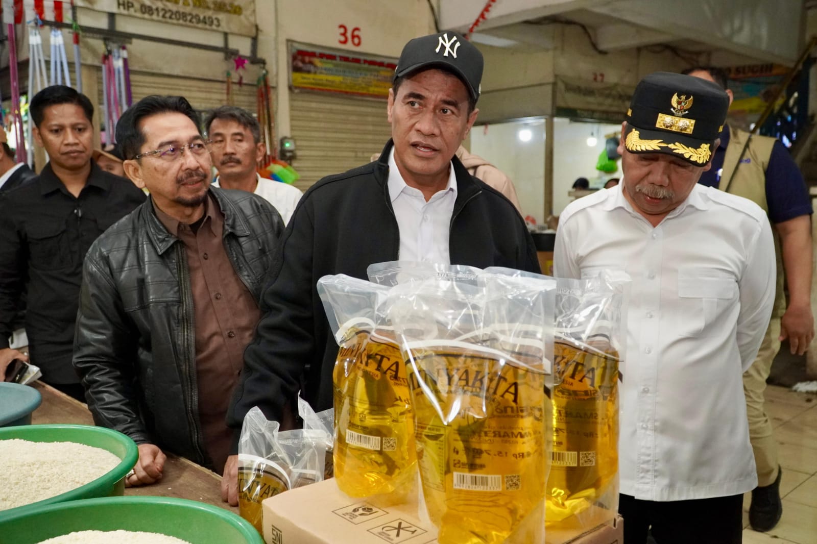 Mentan Minta Aparat Tindak Produsen & Distributor Lakukan Offside HET MinyaKita