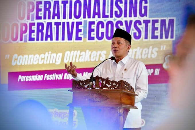 Festival Kopdes Merah Putih dorong ekonomi desa. Pemerintah targetkan 80 ribu koperasi beroperasi penuh pada 2026.