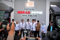 PKH masuk Kopdes Merah Putih. Menkop sebut uang berputar di desa, penerima bansos kini berpeluang dapat SHU dan jadi lebih mandiri.