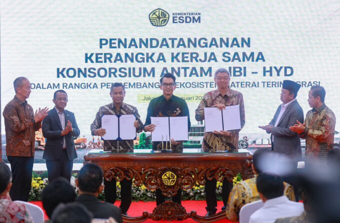 Hilirisasi Baterai Tancap Gas, PLN–IBC Dorong Investasi Rp96 Triliun dari Hulu ke Hilir