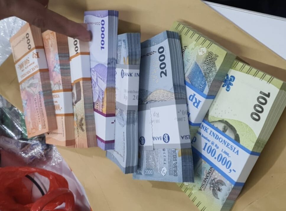 Rupiah Sentuh 17.000 per USD, Tapi Tekanannya Ternyata Lebih Ringan dari Korea Selatan dan Filipina