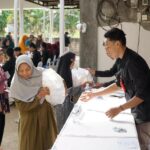 Pertamina Gelar Pasar Murah di Tuban, Warga Bisa Tebus Sembako Rp30 Ribu