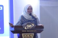 LPDB siapkan pembiayaan PLTS berbasis koperasi untuk percepat elektrifikasi desa dan dorong kemandirian energi nasional.