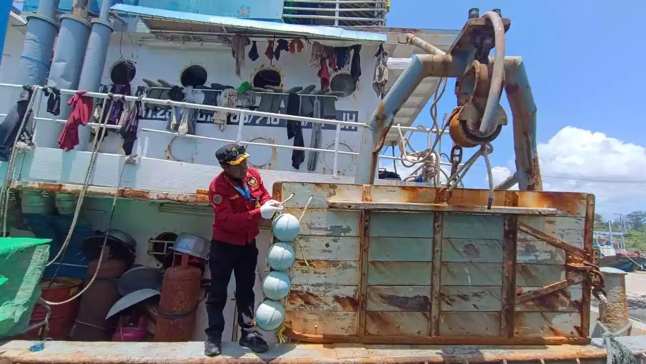 Kapal Ikan Gunakan JHUB Tak Ganggu Aktivitas Para Nelayan