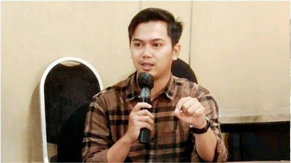 YLKI desak reformasi sistem keselamatan usai kecelakaan kereta Bekasi Timur, minta pemisahan jalur dan investigasi transparan.