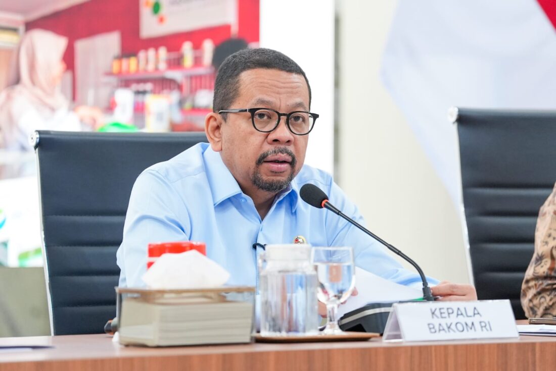 Pemerintah mempertahankan HET Minyakita Rp15.700 per liter untuk menjaga daya beli masyarakat dan memastikan pasokan tetap tersedia di pasar.
