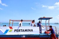 Pertamina Kenalkan Kapal Robot Berbasis AI untuk Bersihkan Sampah Laut di Bali
