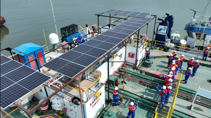 Pertamina Manfaatkan PLTS di Kapal Patra 2303, Emisi Karbon Berkurang Puluhan Ton Setiap Tahun