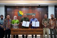 Kemenkop dan Agrinas Palma membangun ekosistem sawit berbasis koperasi untuk memperkuat daya tawar petani dan industri hilir.